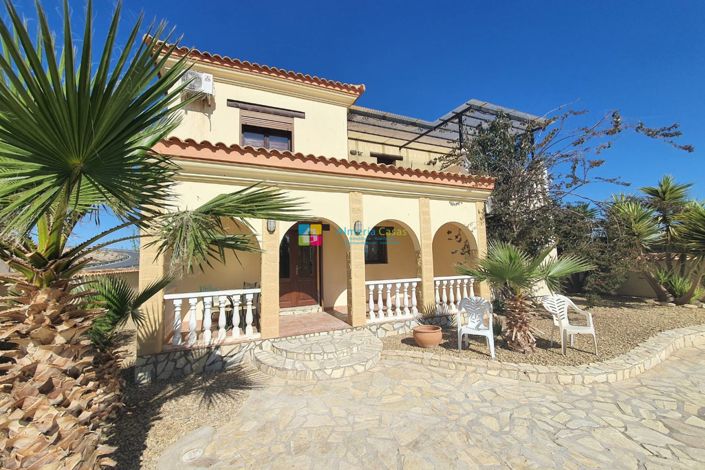 Image No.37-3 Bed Villa for sale