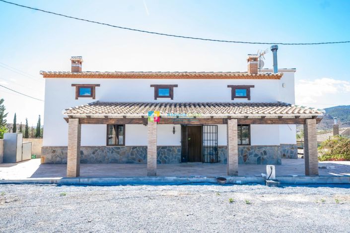 Image No.2-Maison de campagne de 5 chambres à vendre à Cantoria