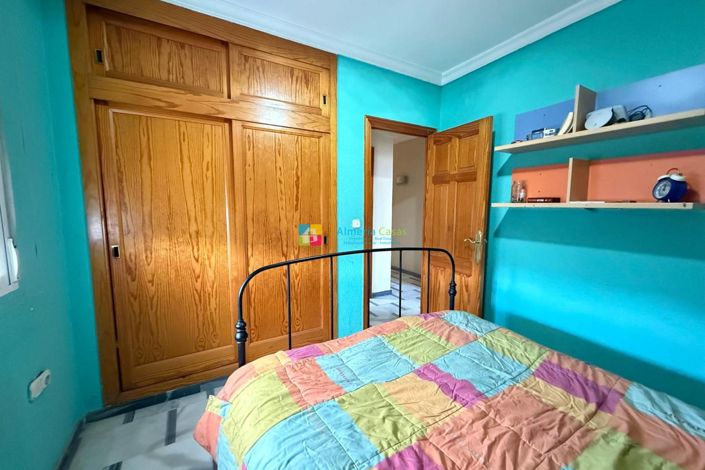 Image No.15-5 Bed Villa for sale