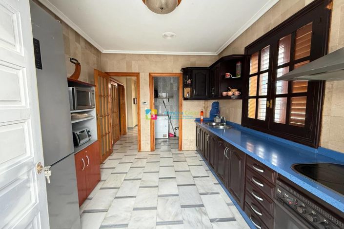 Image No.8-5 Bed Villa for sale