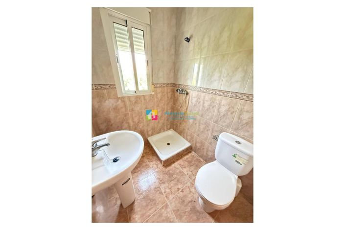 Image No.19-3 Bed Villa for sale