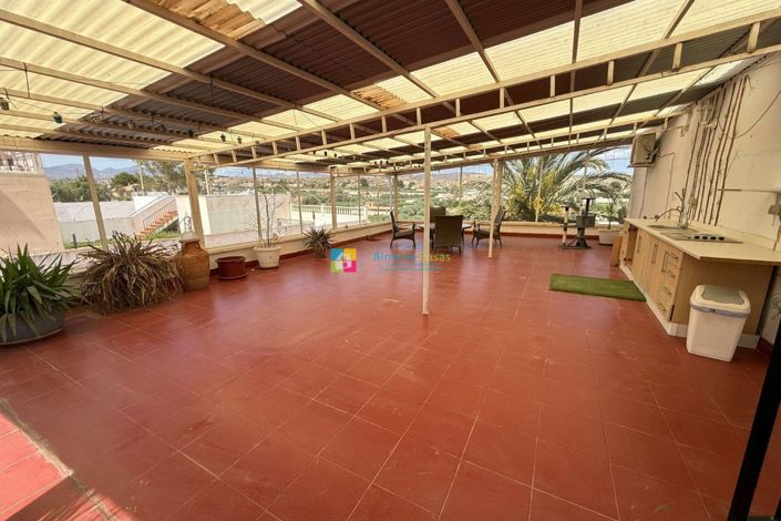 Image No.41-5 Bed Country House for sale