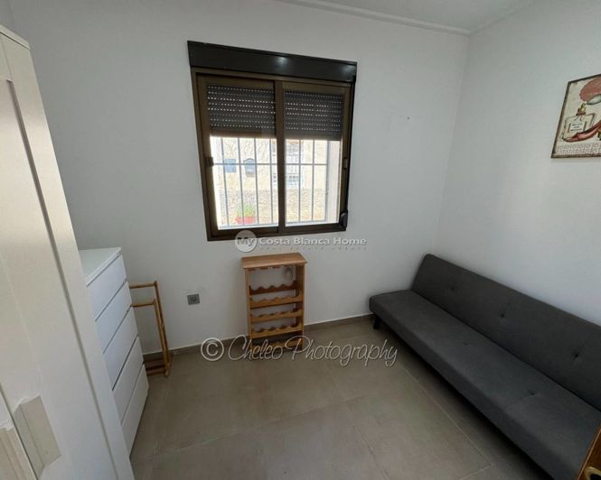 Image No.8-2 Bed Townhouse for sale