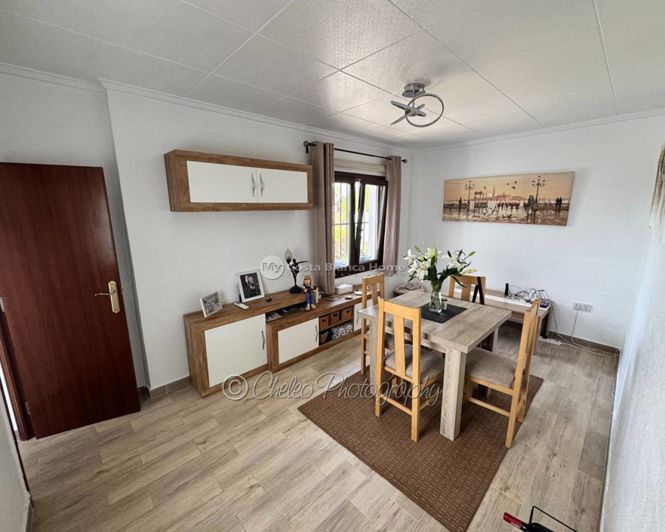 Image No.11-3 Bed Country House for sale