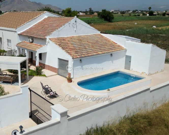 Image No.23-3 Bed Country House for sale