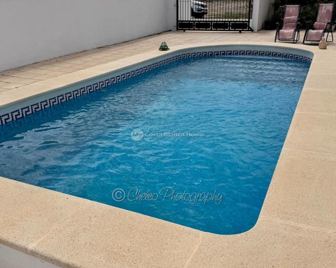 Image No.25-3 Bed Country House for sale