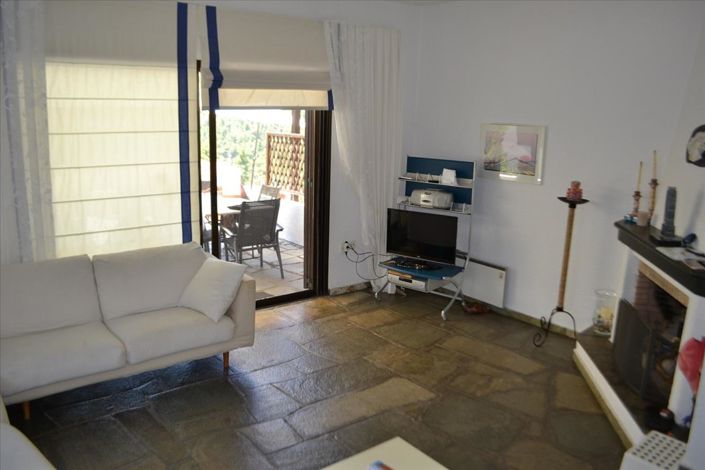 Image No.5-4 Bed Maisonette for sale