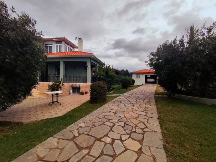 Image No.2-Villa de 4 chambres à vendre à Halkidiki
