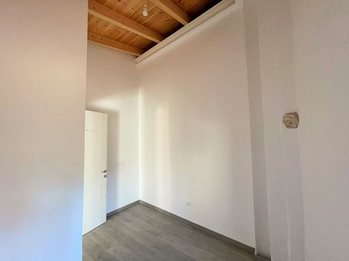 Image No.18-Appartement de 2 chambres à vendre