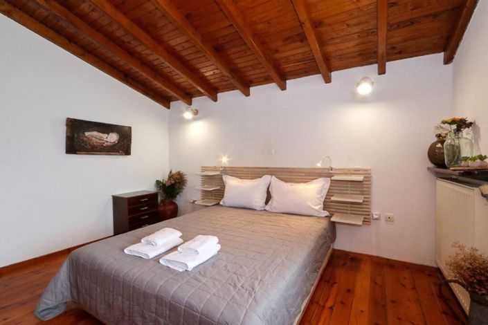 Image No.11-4 Bed Property for sale
