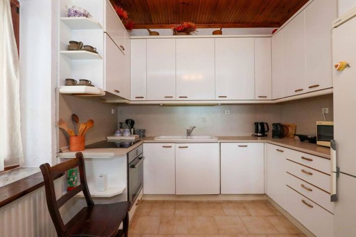 Image No.13-4 Bed Property for sale