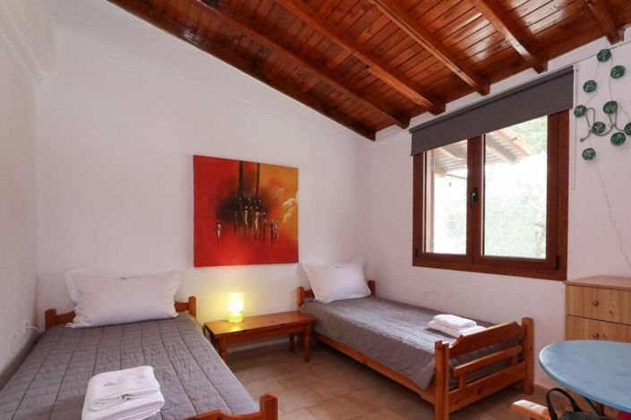 Image No.9-4 Bed Property for sale