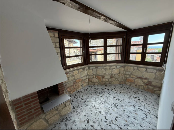 Image No.7-2 Bed Flat for sale