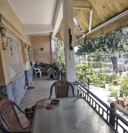 Image No.14-2 Bed Property for sale