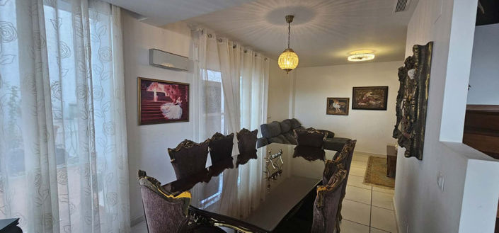 Image No.12-4 Bed Villa for sale