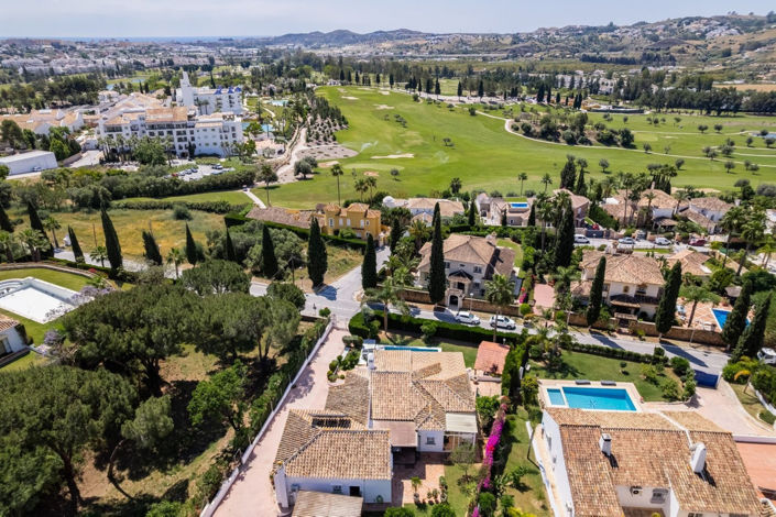 Image No.3-4 Bed Villa for sale
