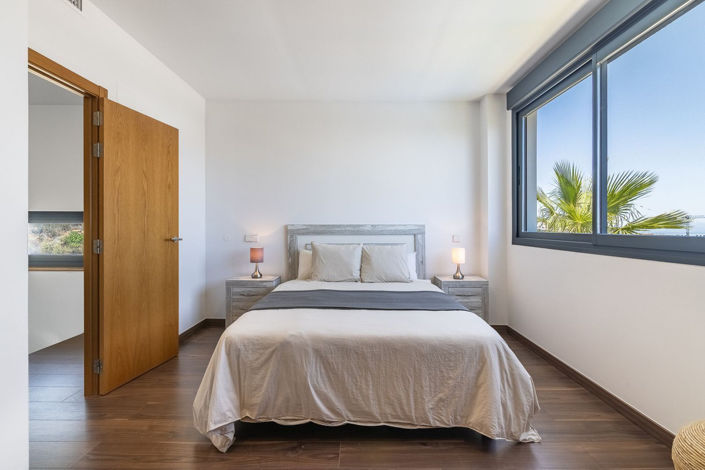 Image No.17-4 Bed Villa for sale