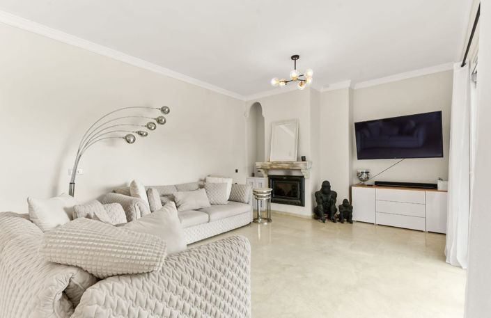 Image No.11-3 Bed Villa for sale