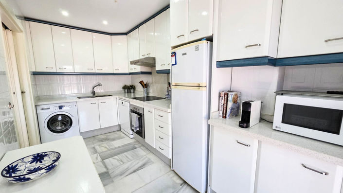 Image No.10-3 Bed Townhouse for sale