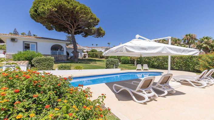 Image No.2-4 Bed Villa for sale