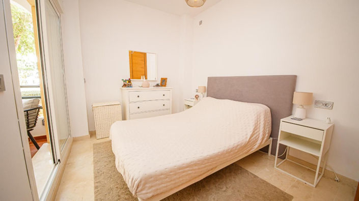 Image No.17-2 Bed Apartment for sale