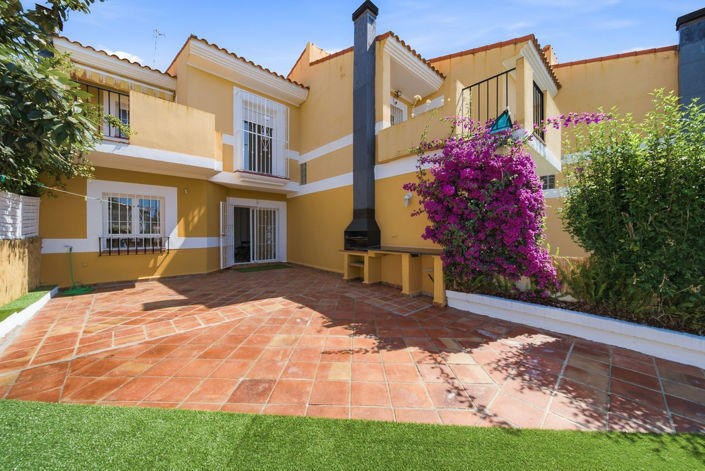 Image No.2-3 Bed Townhouse for sale