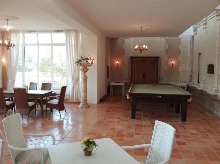 Image No.11-2 Bed Property for sale