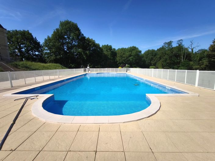Image No.2-2 Bed Property for sale