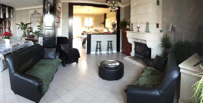 Image No.7-6 Bed House for sale