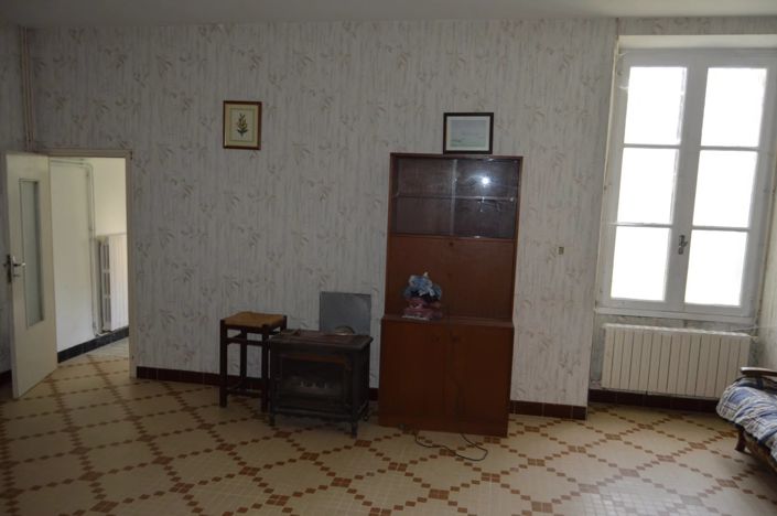 Image No.4-2 Bed House for sale