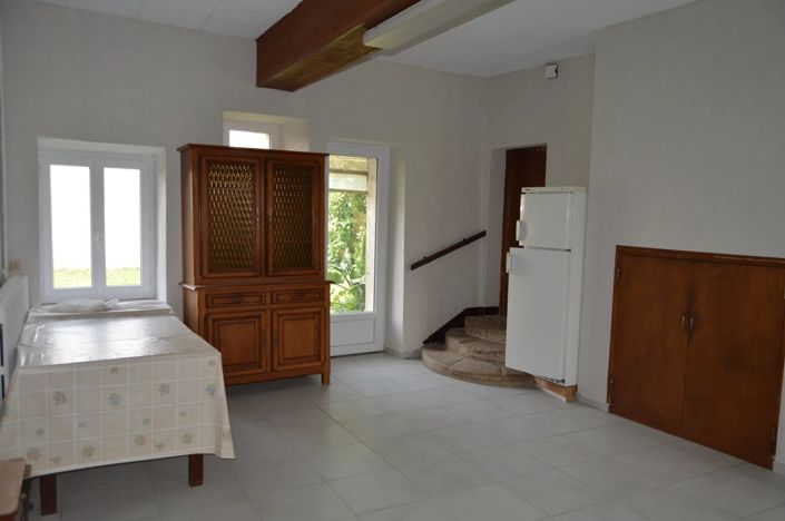 Image No.5-2 Bed House for sale
