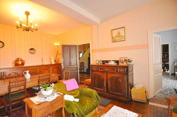Image No.5-4 Bed House for sale