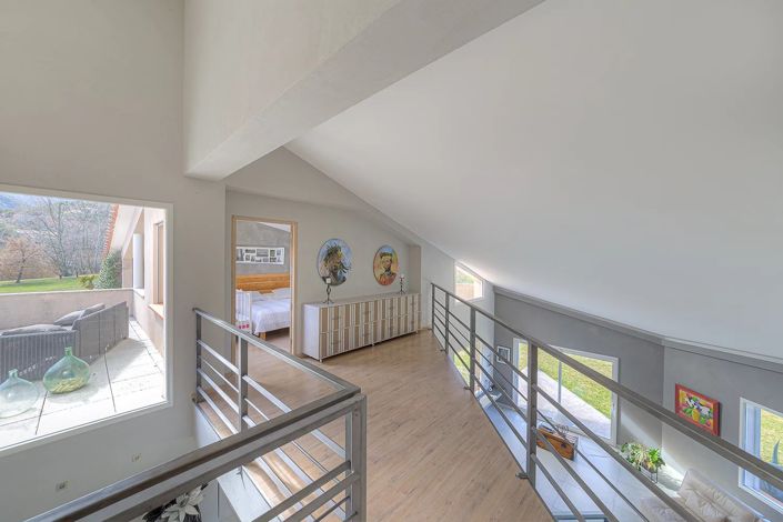 Image No.14-3 Bed House for sale