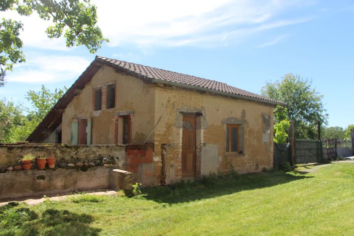 Image No.10-4 Bed House for sale