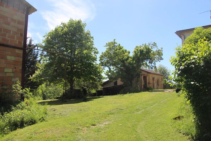 Image No.2-4 Bed House for sale