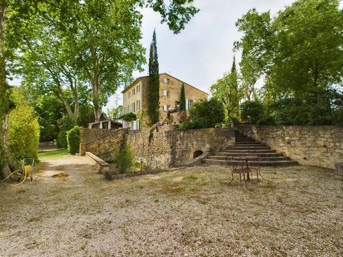 Image No.4-9 Bed House for sale