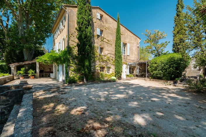 Image No.5-9 Bed House for sale