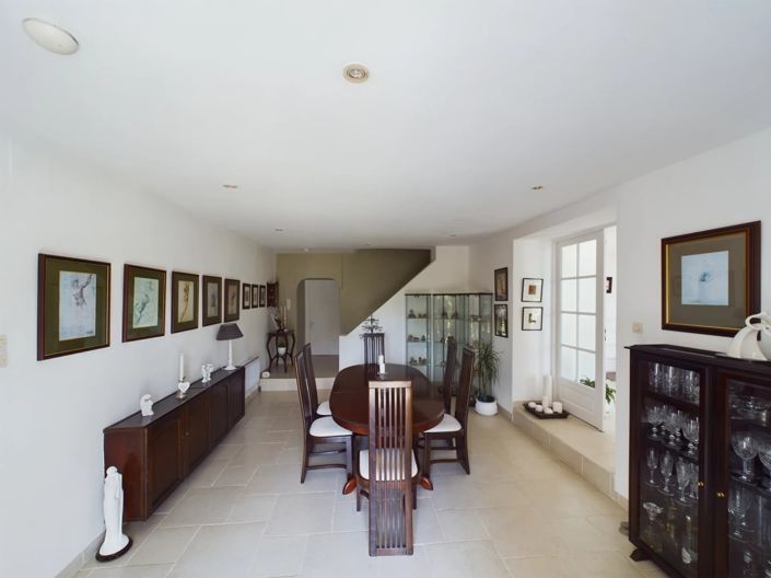Image No.8-4 Bed Village House for sale