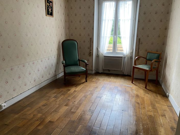 Image No.3-Maison de village de 3 chambres à vendre