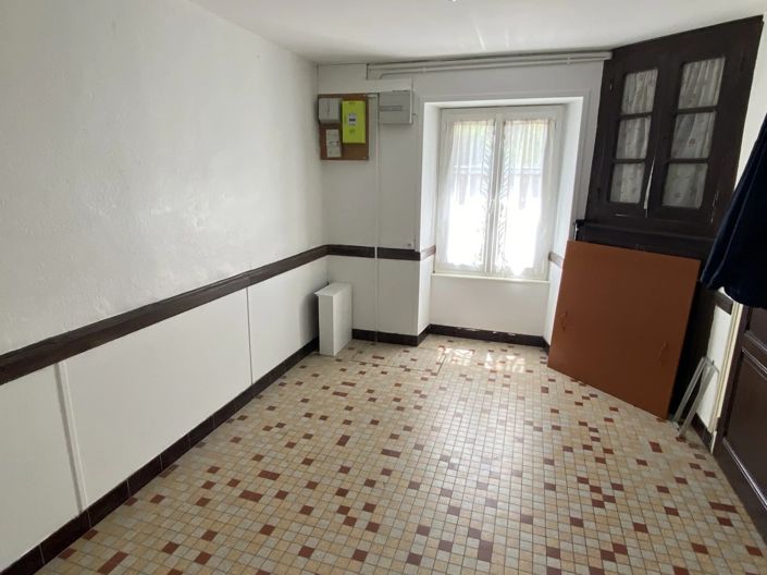 Image No.6-Maison de village de 3 chambres à vendre