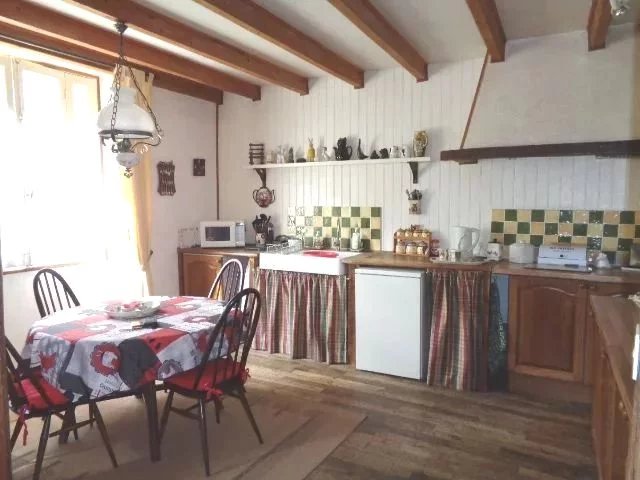 Image No.11-7 Bed House for sale