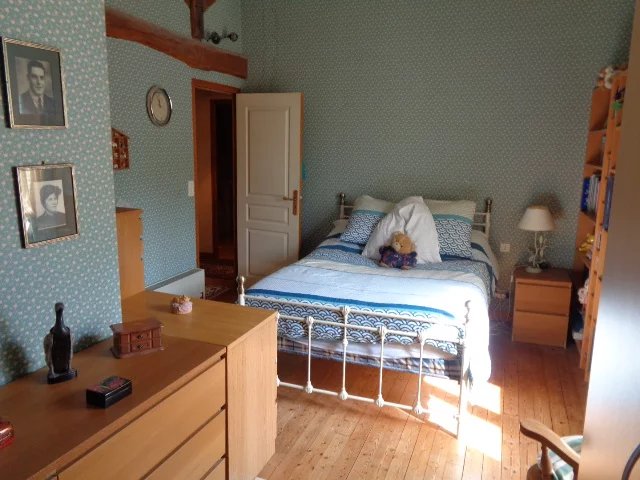 Image No.14-7 Bed House for sale