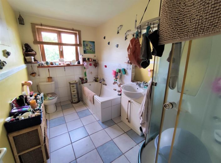Image No.13-5 Bed House for sale