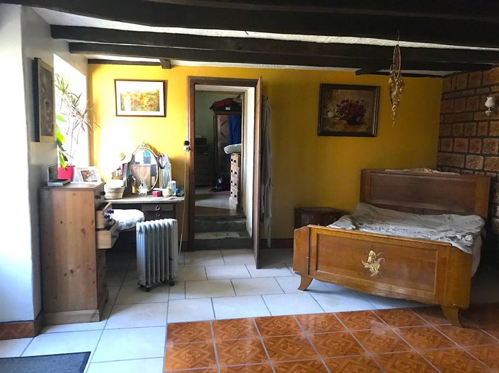 Image No.9-5 Bed House for sale