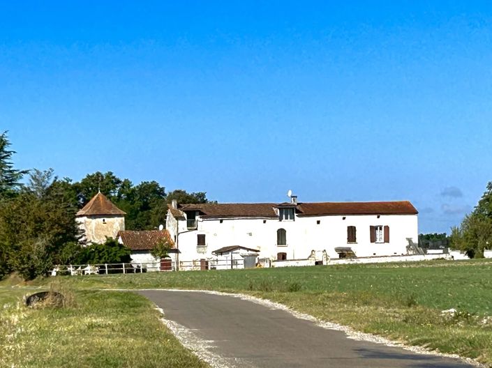 Image No.2-Maison de 6 chambres à vendre à Villebois-Lavalette