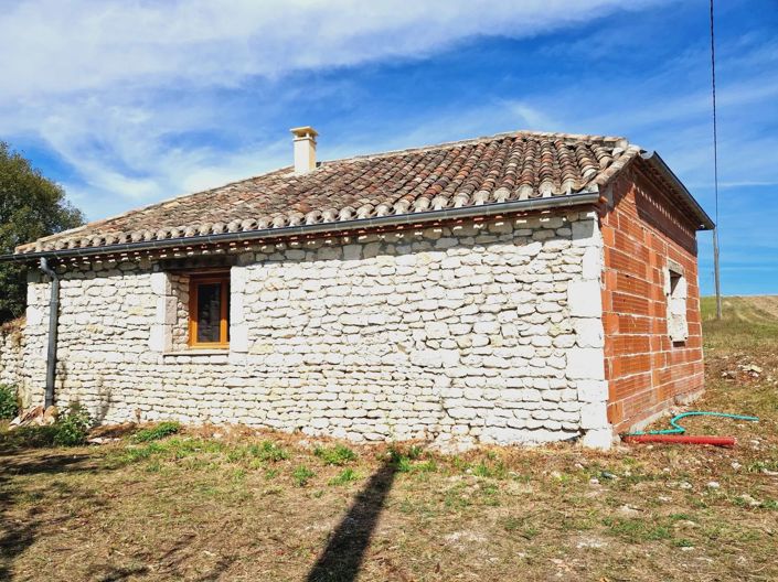 Image No.4-1 Bed House for sale