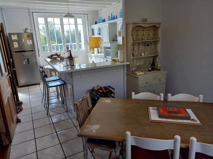 Image No.5-4 Bed House for sale