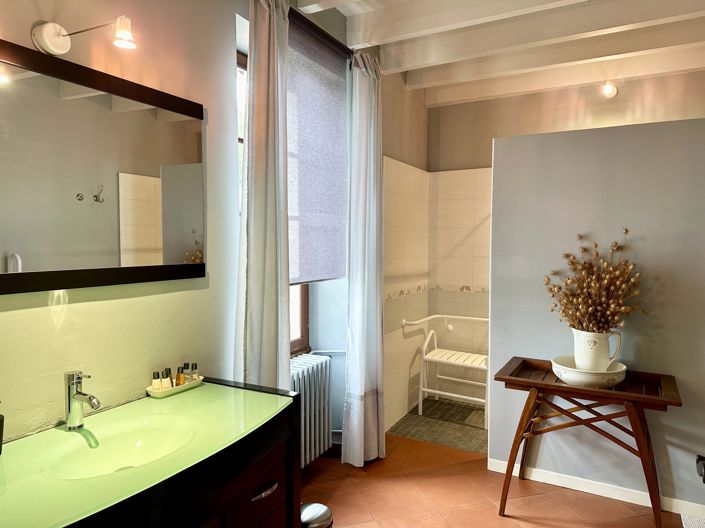 Image No.7-4 Bed House for sale