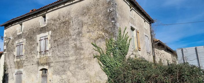 Image No.2-Maison de village de 3 chambres à vendre à Sauzé-Vaussais