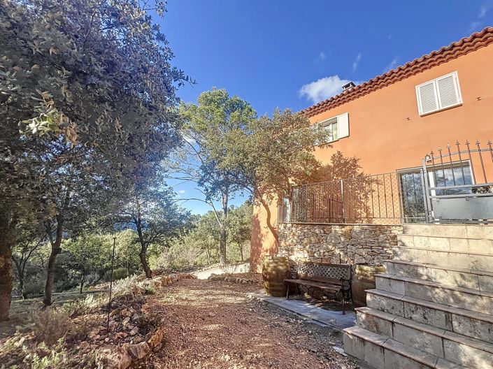 Image No.10-4 Bed House for sale